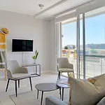 Modern 1-Bed V&A Waterfront Canal & Harbor Views